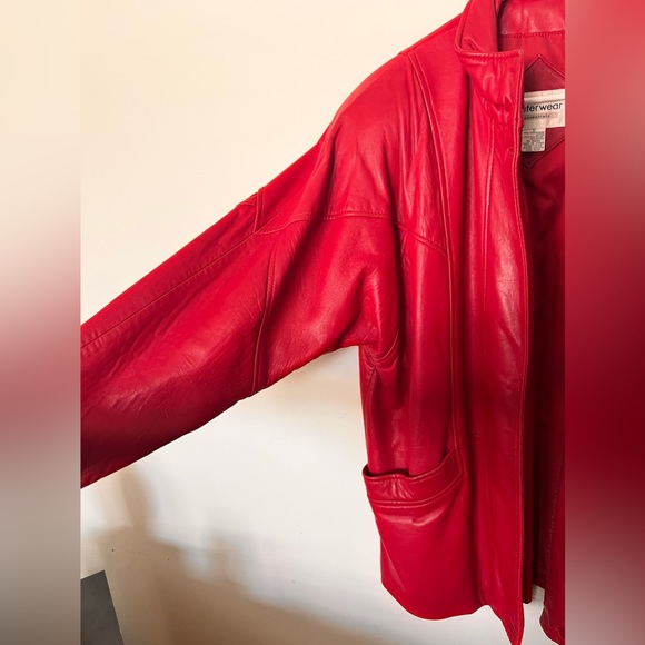 Red leather Outerwear - Picture 4 of 6